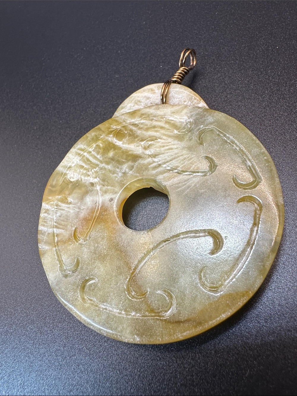 Vintage Hand-Carved Jade Sea Dragon OR Koi Pendant Symbol of Prosperity & Luck - Picture 5 of 11